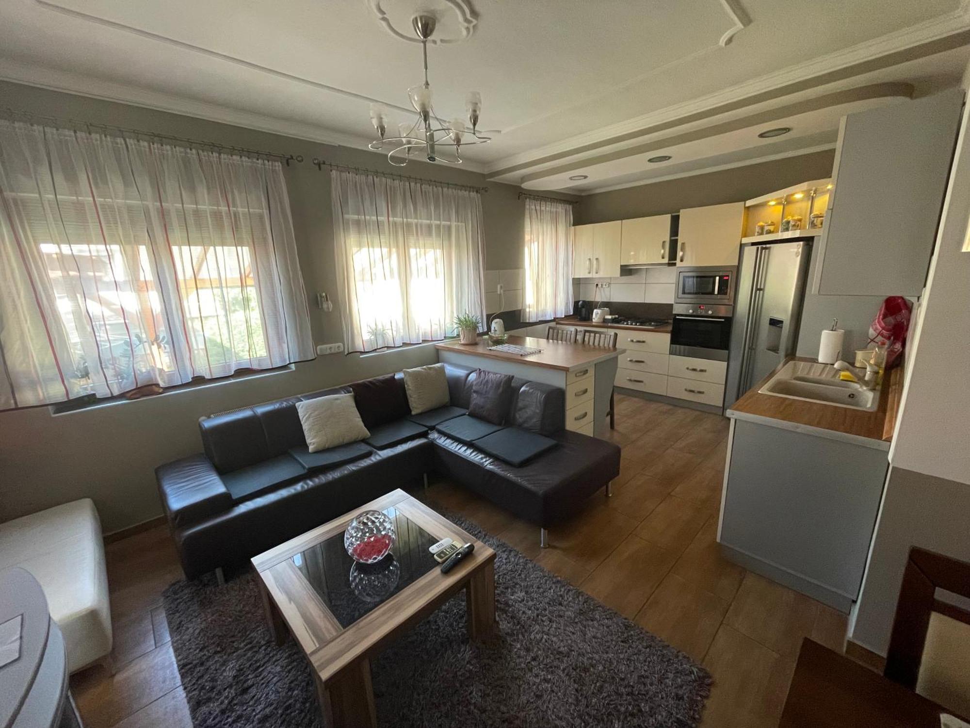 Relax Lejlighed Zalaegerszeg Eksteriør billede